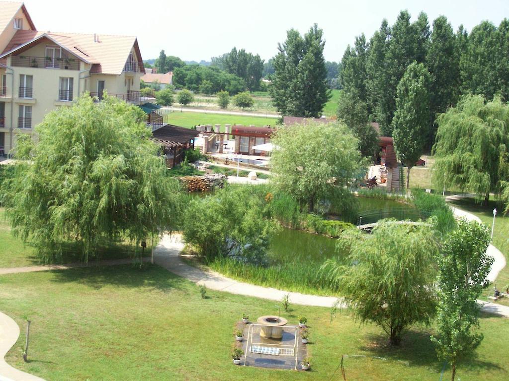 Cserke Napfeny Apartman Cserkeszolo Luaran gambar